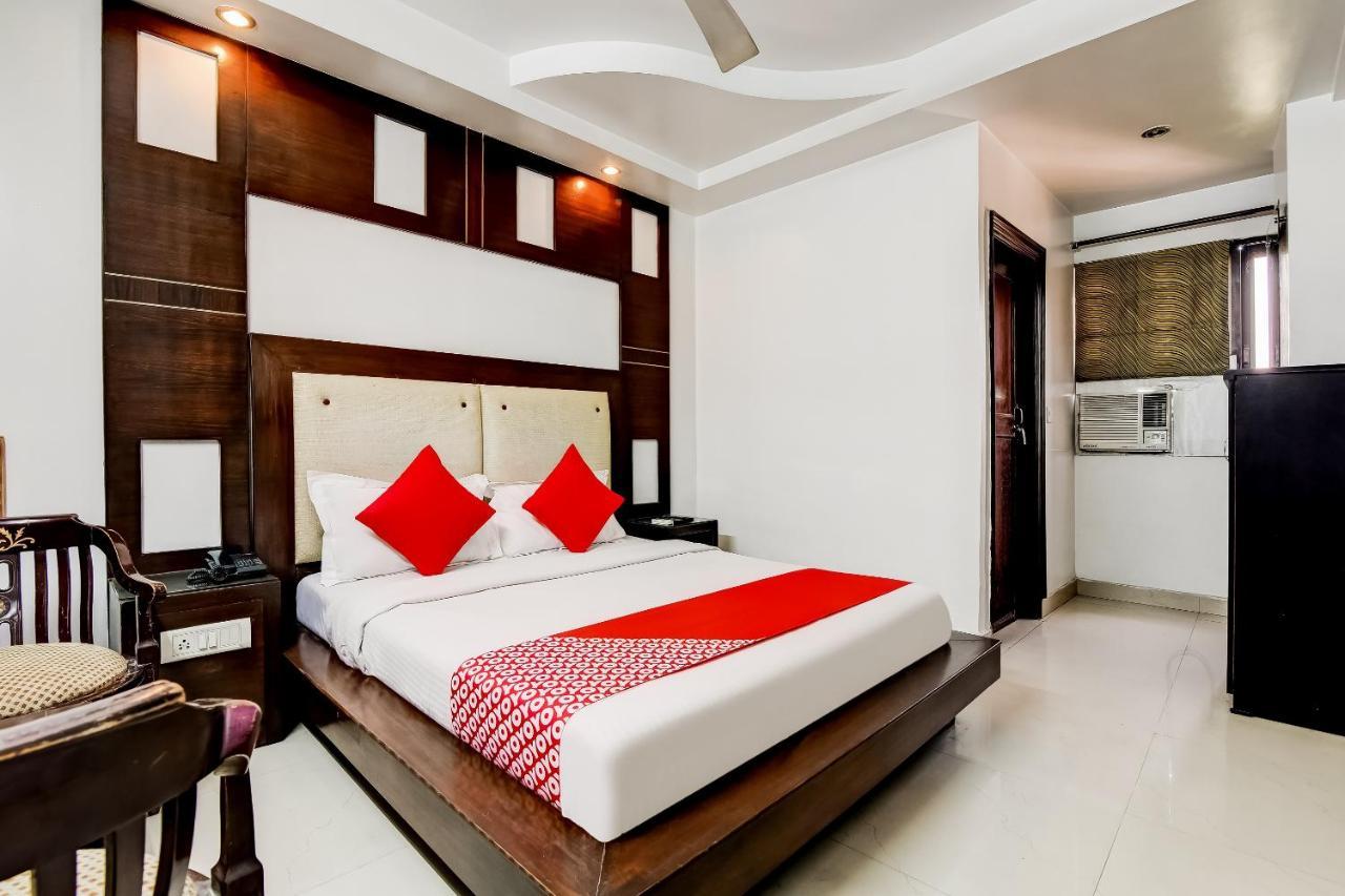 Oyo 7781 Hotel Sai International Nueva Delhi Exterior foto