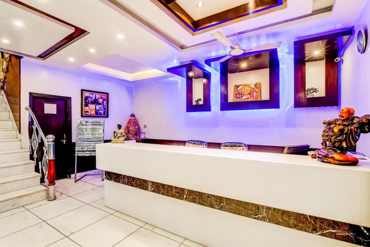 Oyo 7781 Hotel Sai International Nueva Delhi Exterior foto